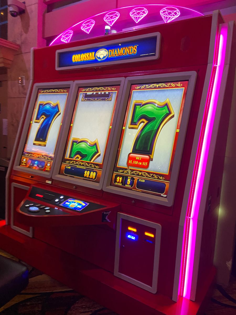 Casino Worldo کیسینو میں سلاٹ کھیلنا شروع کریں۔